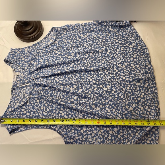 41 Hawthorn Sleeveless Blouse Blue with White Flowers Size XXL - Picture 13 of 14